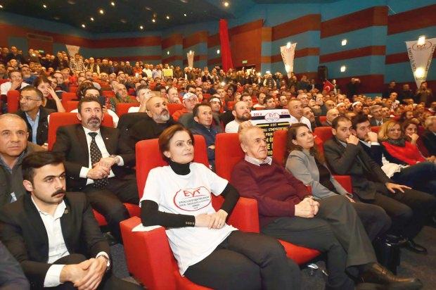 CHP İstanbul İl Başkanı Canan Kaftancıoğlu EYT toplantısında