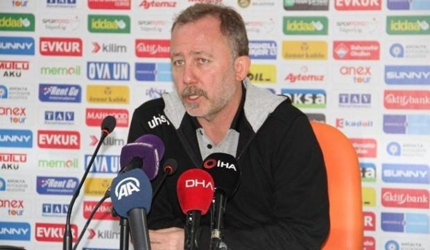 İki penaltı kaçıran Cisse'ye: 'Tebrik ediyorum'