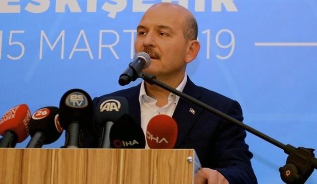 'Bu olayın her yerinde mesaj var! Dikkat edin...'