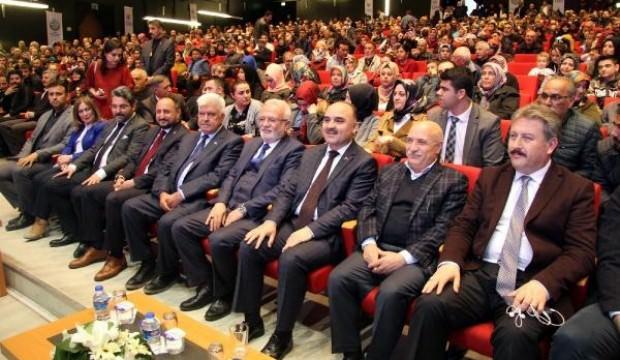 Kayseri'de TOKİ'den 709 aileye ev