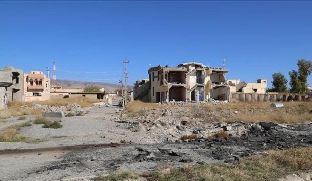 3 DEAŞ'lı terörist üzerilerindeki bombaları patlattı