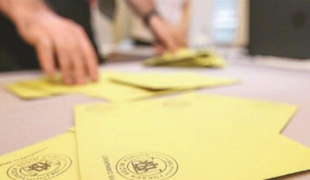 Rasim Özdenören'den seçim uyarısı: Çekimser mendeburun tekidir