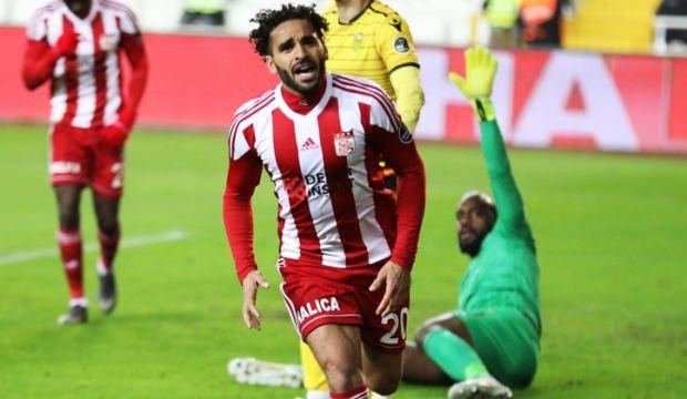 Douglas'tan Galatasaray açıklaması