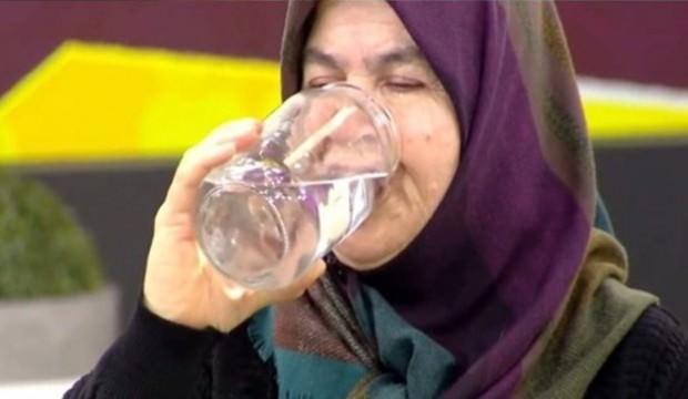 Günde tam 25 litre su içiyor!