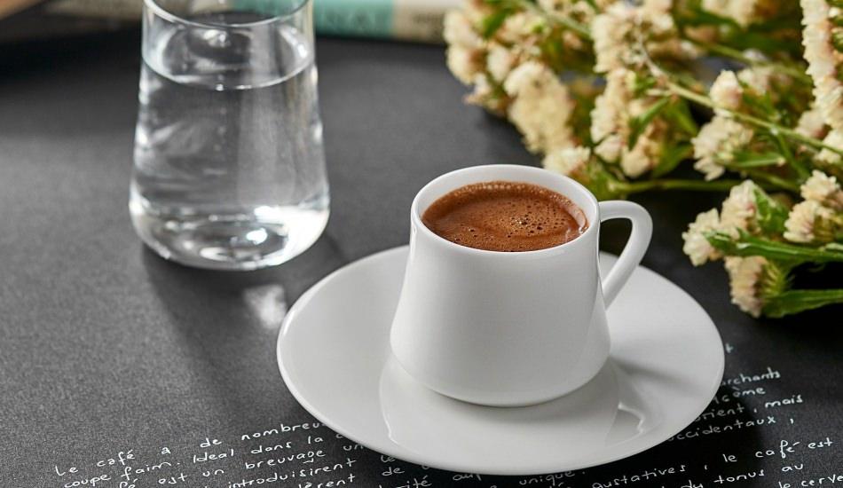 bir_turk_kahvesinin_40_yillik_hatiri_vardir_inanisi_nereden_gelir_1553595259_918.jpg