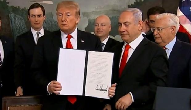 Trump ve Netanyahu'dan küstahça şov! İmzayı attı!