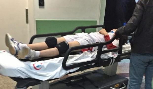 Voleybol maçında görünmez kaza: 2 yaralı