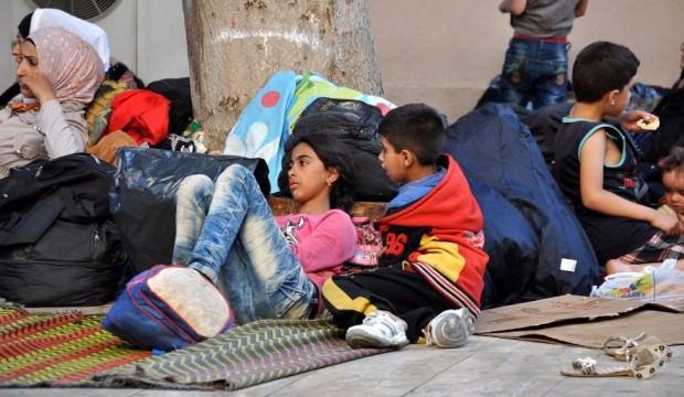 '50 aileye bakacak vicdanı olmayan adamdan başkan olmaz'