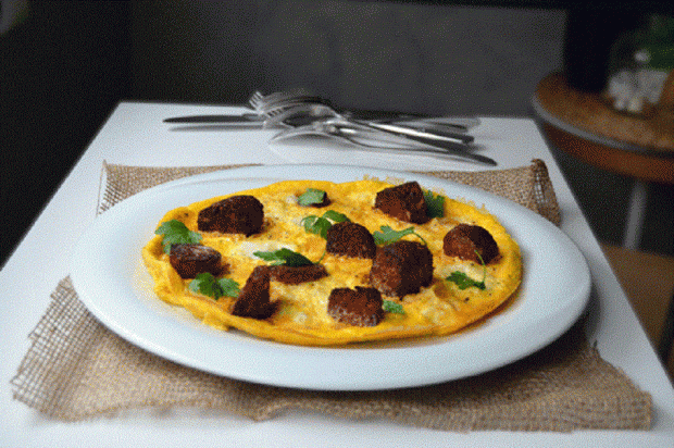 Sucuklu omlet