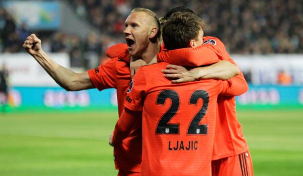 Rize'de 9 gollÃ¼ tarihi maÃ§! Kartal tam gaz!