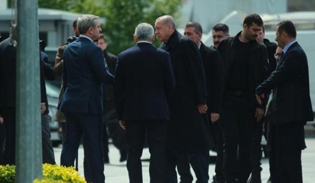 Erdoğan kritik toplantı için İstanbul İl Başkanlığı'nda