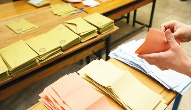 Hukukçulardan tepki: Bütün oylar sayılmalıydı