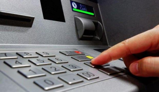 Böyle yöntem görülmedi! 10 liradan 200 TL yaptılar