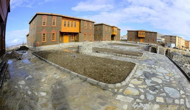 Van bir ayda 50 bin turisti ağırladı