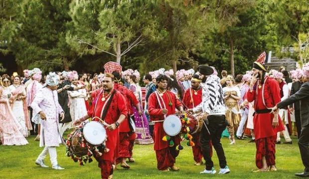 Milyarderler sezonu açtı! Türkiye'ye para akacak