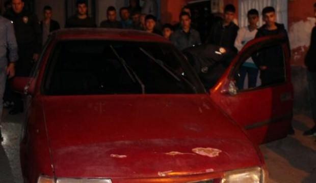 Polise ateş açıp, bıçakla saldırdılar: 1 polis yaralı