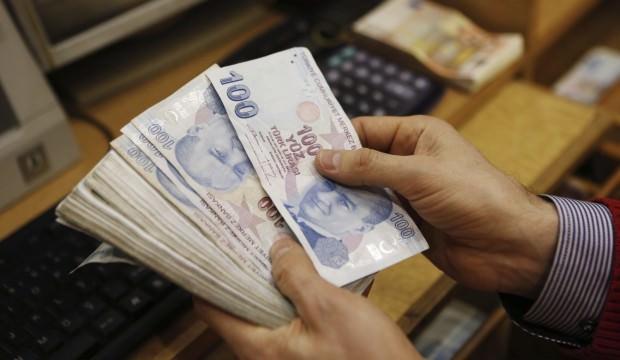 Para için eşlerinden boşanmışlardı! Yakalandılar