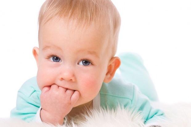 bebeklerde diş çıkarma süreci