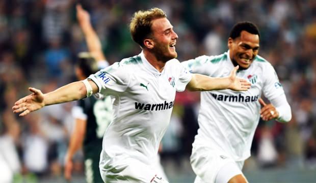Bursaspor'un iki genç yıldızı serbest kaldı!