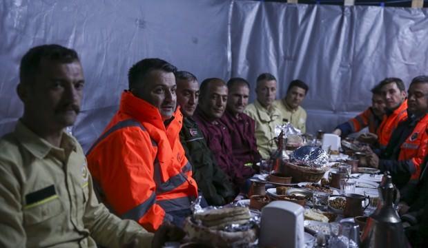 Bakan Pakdemirli bin 860 rakımda iftar yaptı