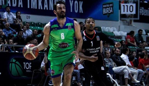 Beşiktaş'ı farklı geçen TOFAŞ seride öne geçti