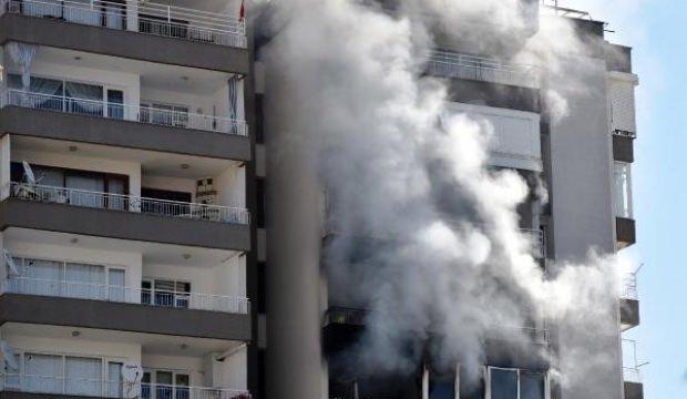 Buzdolabı alev aldı, 12 katlı bina tahliye edildi