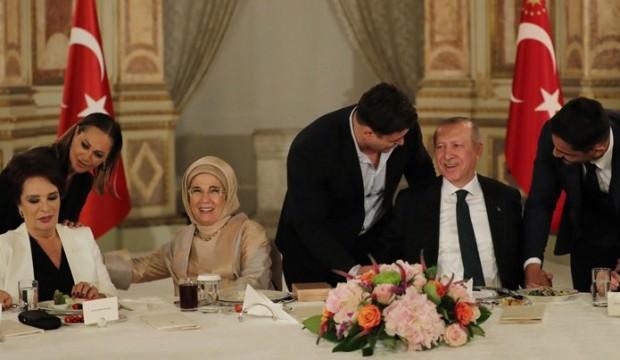 Erdoğan'dan Taha Akgül'e: Artık 2 puan önde başlarsın...