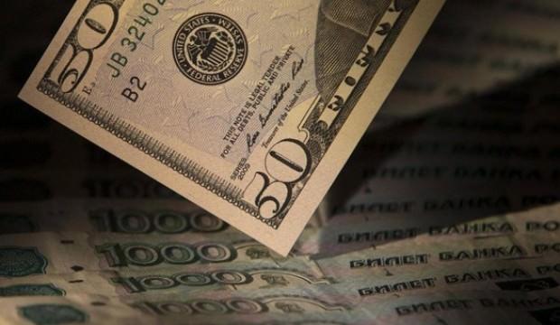 Rusya'dan dolar hamlesi
