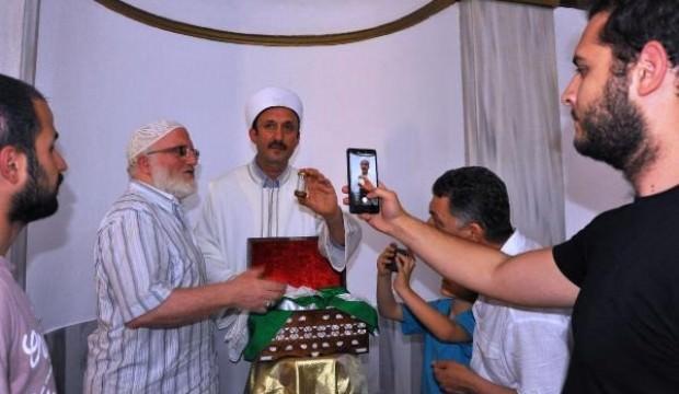 146 yıllık camide Sakal-ı Şerif heyecanı