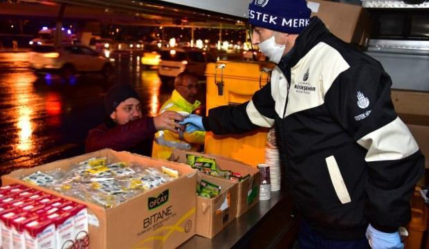İstanbul'da 2 milyon kişiye iftar ve 300 bin kişiye sahur