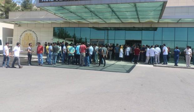 O kavgadan kaçtı, taksici başından vuruldu