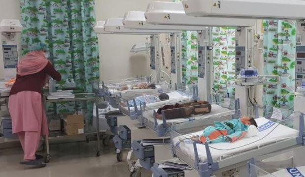 Pakistan’da hastanede klima bozuldu, 8 çocuk aşırı sıcaktan öldü