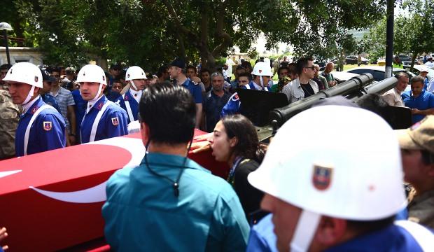 En acı veda: Şehitlerimiz için cenaze töreni düzenlendi