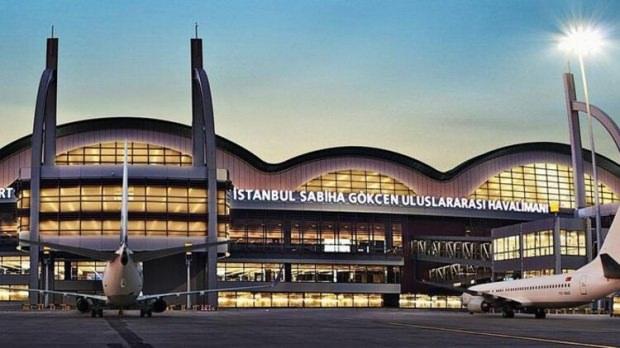 Neredeyse hayalet havalimanı halinde bulunan Sabiha Gökçen Havalimanı, AK Parti, hükümetiyle beraber tam kapasite kullanılmaya başlandı hatta yetmedi. Yeni terminal binası da AK Parti döneminde inşaa edildi.