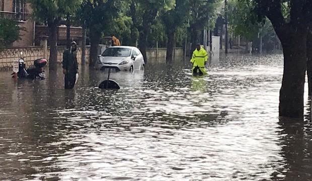 Meteoroloji uyardı: Çok kuvvetli yağış geliyor