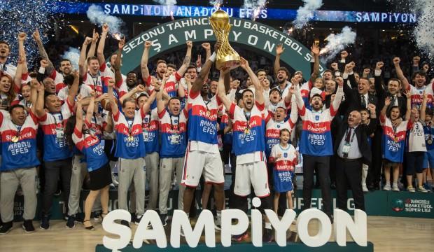 Şampiyon Anadolu Efes!
