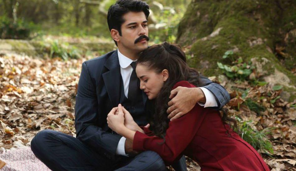 burak_ozcivit_ve_fahriye_evcenden_2_yil_donumu_paylasimlari_1561876293_5269.jpg