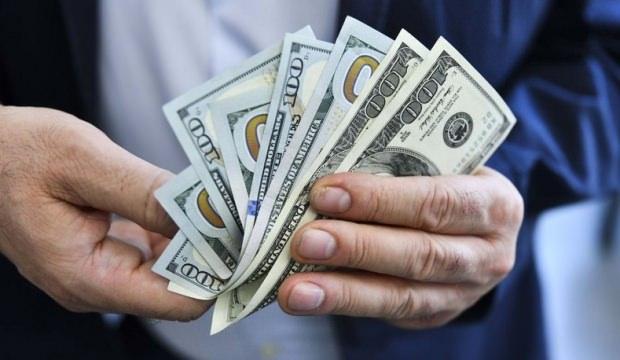 Dolar güne hareketli başladı