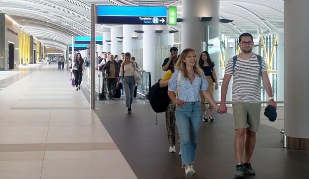İstanbul Havalimanı'nı gören Almanlar isyan ediyor