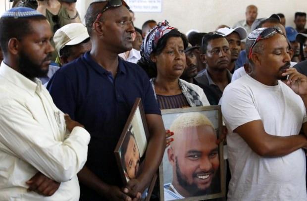 Etiyopya asıllı İsrail vatandaşı Solomon Tekah'ın cenaze töreninden