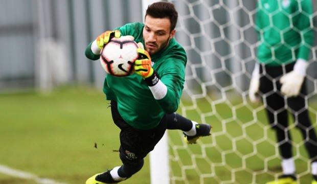 Galatasaray aradığı kaleciyi buldu!