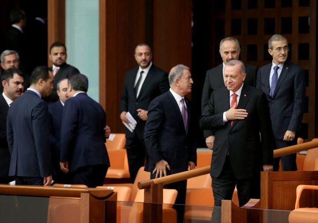 Cumhurbaşkanı Erdoğan, Meclis'teki oturuma katıldı.