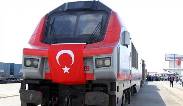 Türkiye ile Gürcistan arasındaki ilk ihracat treni yola çıktı