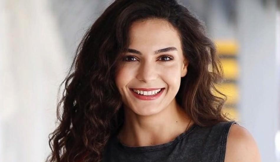 oyuncu_ebru_sahin_imajini_yeniledi_1563863440_2299.jpg