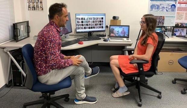 350 dolarla eğitim için gitti: Yüz tanıma şirketi kurdu