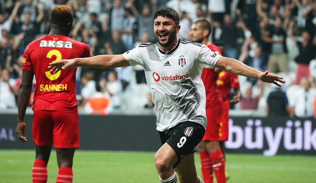 Beşiktaş evinde çok farklı!