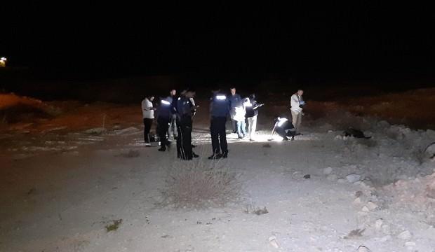 Boş arazide erkek cesedi bulundu