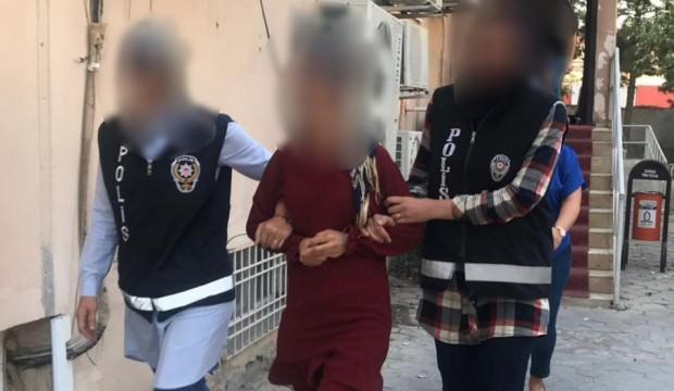 Çalışmaları engelleyip, kadın polisin kolunu ısırdı