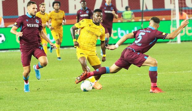 Trabzonspor evinde siftah yaptı!