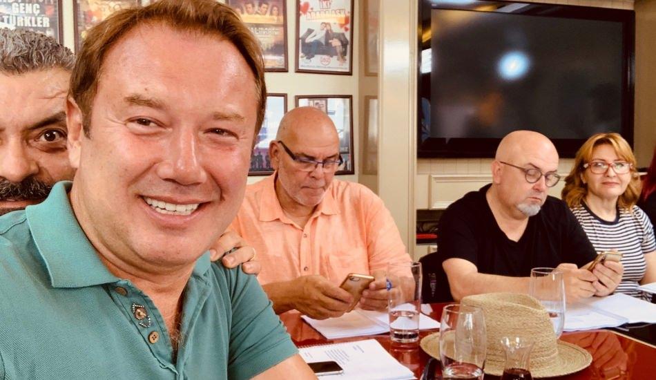 Şoray Uzun'dan yeniden başlayacak olan Seksenler paylaşımı